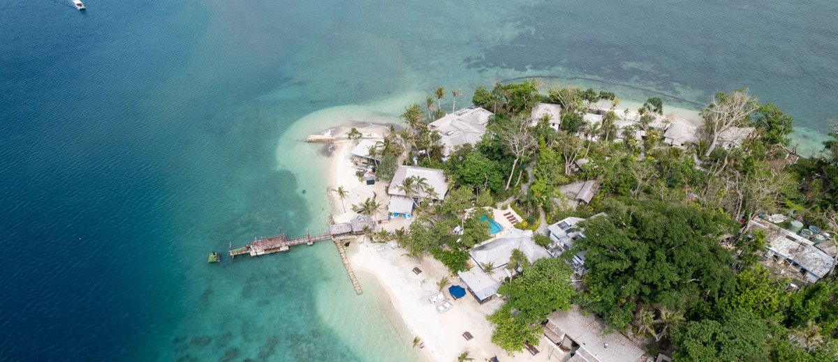 HwG_Intl_Ltd's tweet image. More and more middle-class families around the world are turning to Vanuatu Residency. 

Why? Because of its tax-free jurisdiction, international education pathways, offshore banking and wealth planning, and beautiful island lifestyle!
#Migrationsproblem #vanuatu #vanuatuvisa