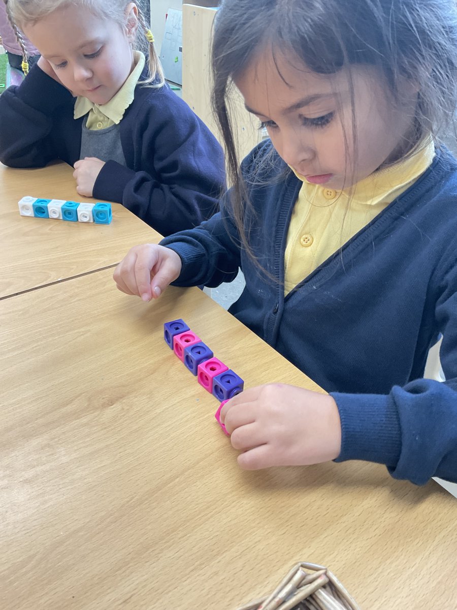 LancotSchool's tweet image. We&apos;ve had a super busy week in Daisy class, just like Little Miss Busy and Mr Clever! 🧠 Our little ones have been working incredibly hard on repeating patterns this week. Great work, everyone! Keep up the clever pattern spotting! #Nursery #MathsFun #RepeatingPatterns