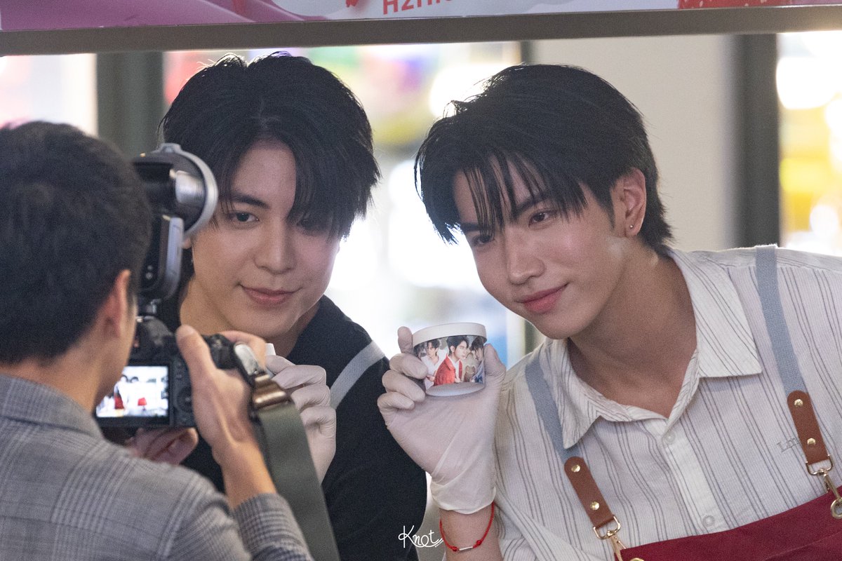 nn_tand's tweet image. #SeaKeen || 01/12/25 🔩

พ่อค้าไอติม 🍦

HEAD 2 HEAD SERIES EP6
#H2HseriesEP6