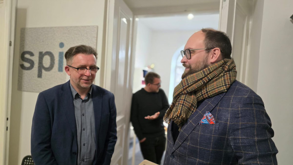 📌 Dwudniowe seminarium „Współczesna Rosja: polityka, społeczeństwo, kultura” w <a href="/instwolnosci/">Instytut Wolności</a> już za nami.

<a href="/SlubowskiG/">Grzegorz Ślubowski</a> mówił o codzienności w państwie coraz bardziej totalnym, różnicach między Moskwą, Petersburgiem i prowincją, wpływie wojny i sankcji oraz fenomenie Z-patriotów