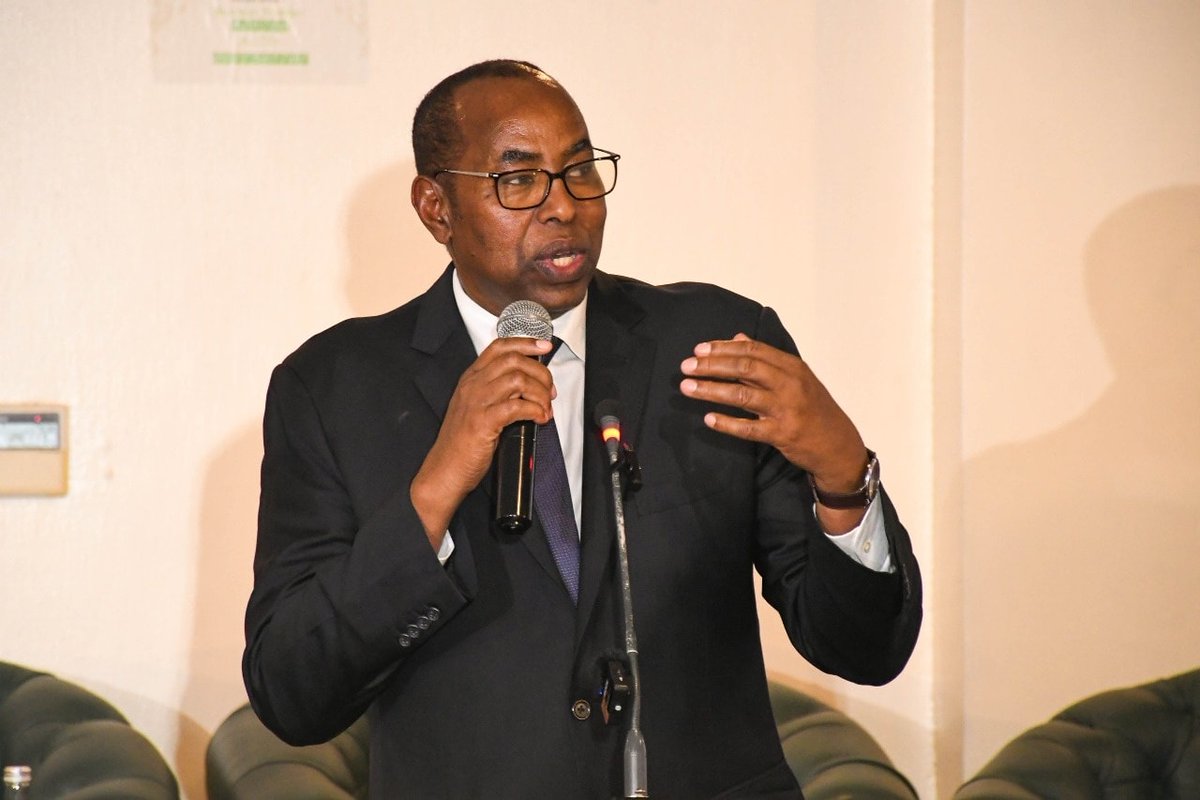 fhersy's tweet image. Celebrating the launch of @AMB_Affey’s inspiring book, &quot;Baadigoobkii Nabada Geeska&quot; (The Pursuit of Peace in the Horn). A fitting tribute to a peacebuilder and his profound reminder of shared heritage and brotherhood as essential to lasting unity and peace in the region.