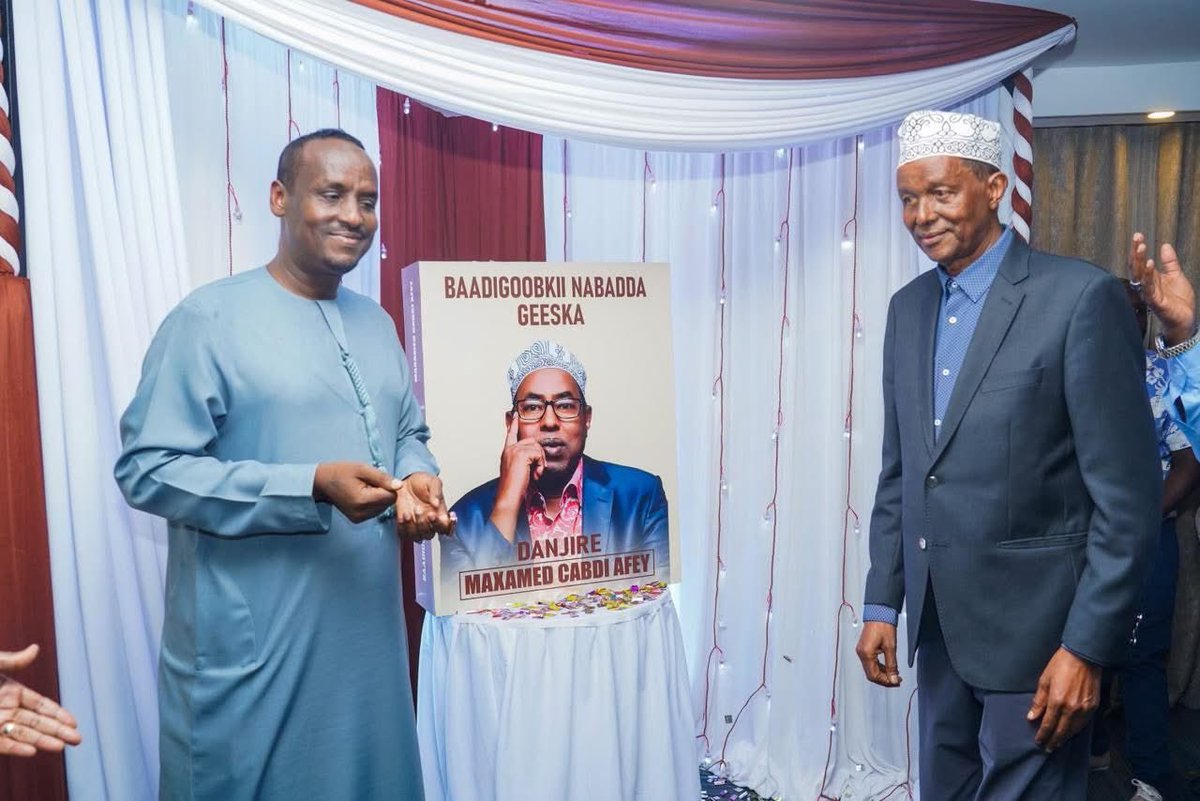 fhersy's tweet image. Celebrating the launch of @AMB_Affey’s inspiring book, &quot;Baadigoobkii Nabada Geeska&quot; (The Pursuit of Peace in the Horn). A fitting tribute to a peacebuilder and his profound reminder of shared heritage and brotherhood as essential to lasting unity and peace in the region.