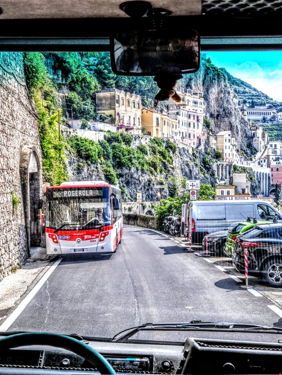 mauvemadness10's tweet image. #AlphabetChallenge #WeekWforWindows 
A mosey down the Amalfi Coast as seen from the front passenger seat of a minibus. 2023