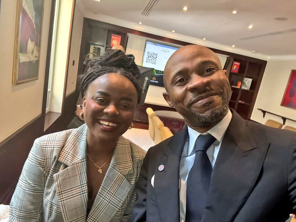 JohnKarume51653's tweet image. Le monde est témoin des nombreuses violations de droits humains dont les wazalendo sont des auteurs. Entre temps @PatrickMuyaya et ses lieutenants accentuent les discours de la haine et la discrimination à Kin. Il est difficile de bâtir la paix ds un environnement pareil. #SRDC