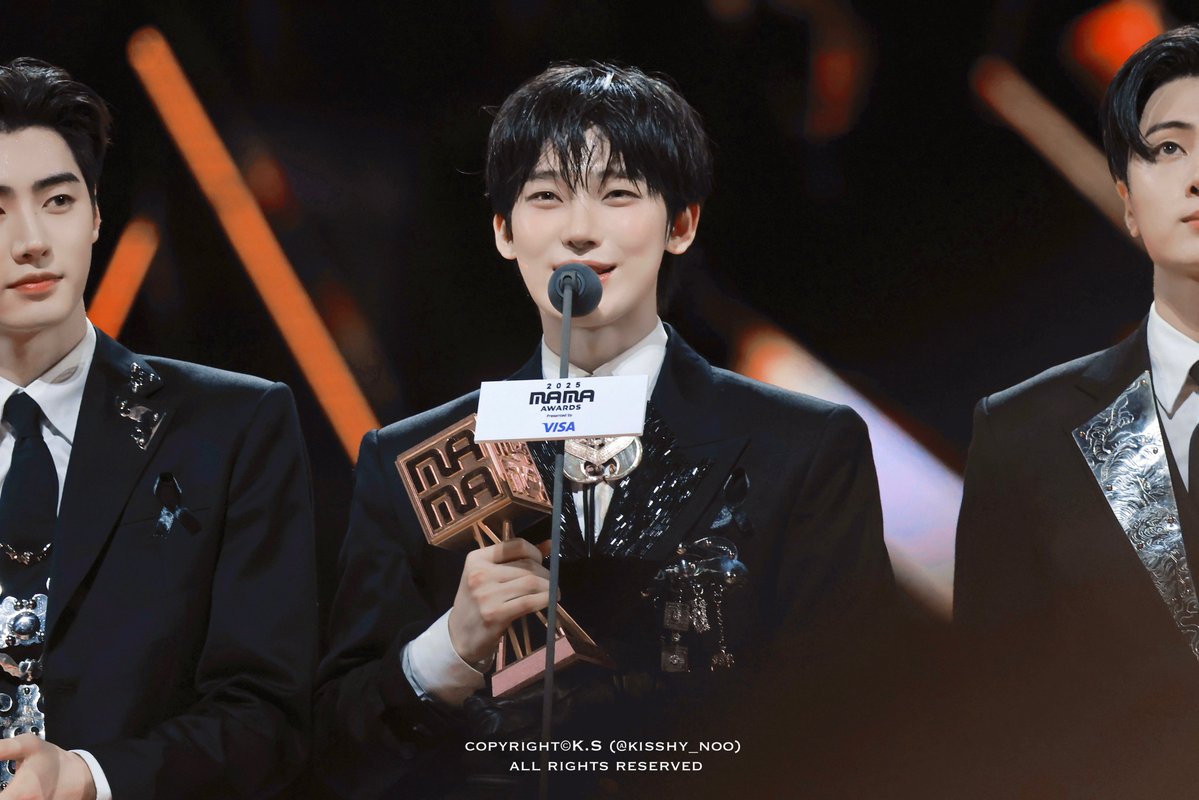 kisshy_noo's tweet image. 251128 MAMA

앞으로 행복한 눈물만 흘려줘

#선우 #SUNOO #ソヌ #엔하이픈 
 #엔하이픈_선우