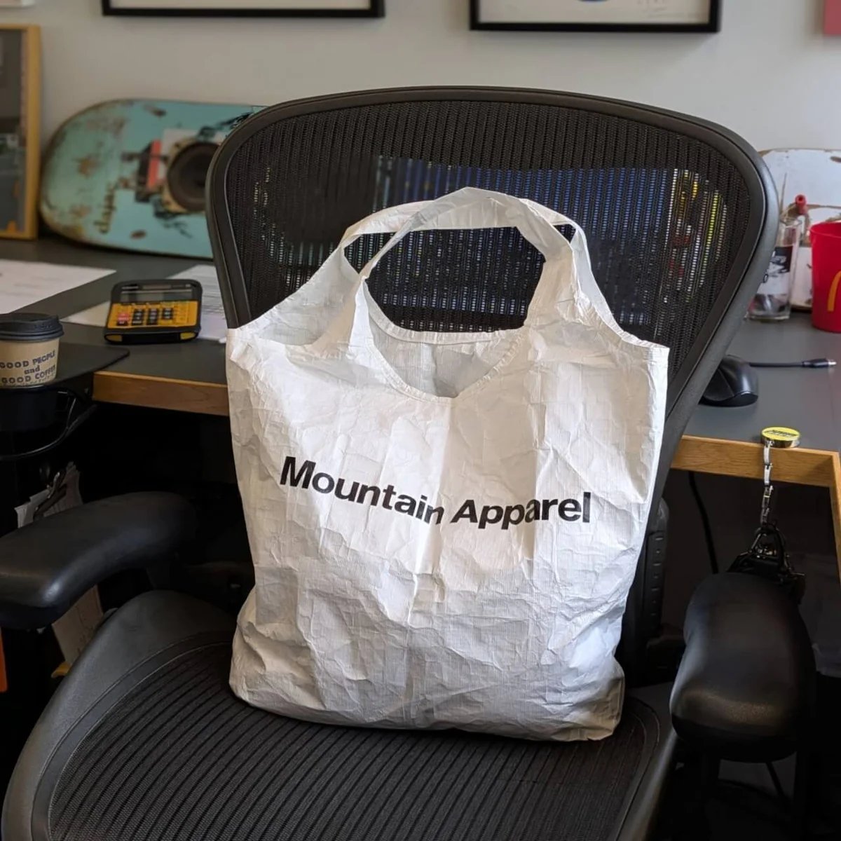 hinataストアの中の人達 tweet media