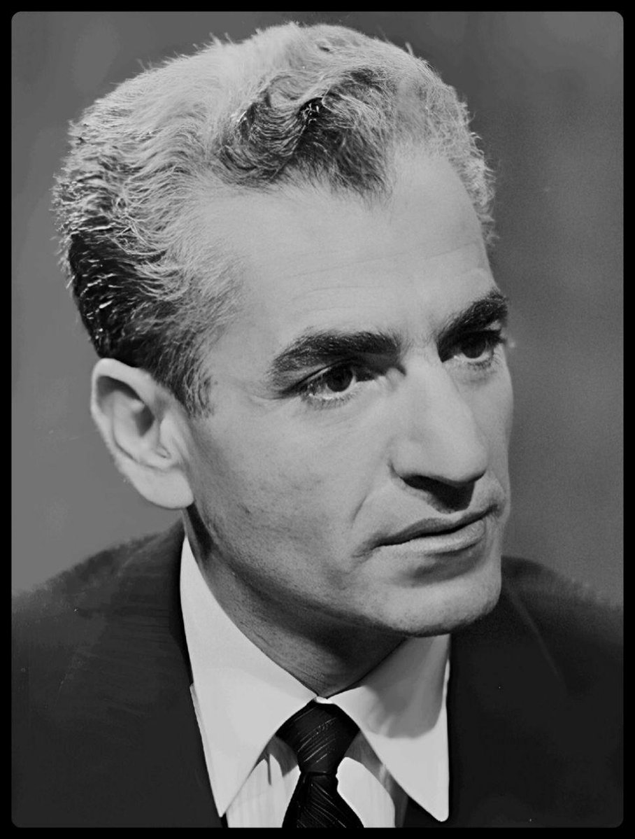 آریامهر نماد افتخار و سربلندی هر ایرانی....

#KingRezaPahlavi