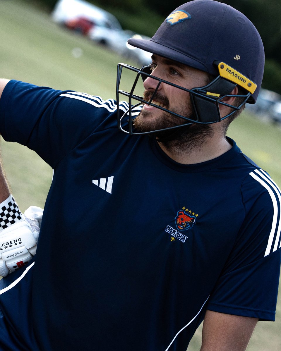 KitlockerCrick's tweet image. Cuckney Cricket Club x Adidas 🐻

Level Up In @adidas Cricket Training Wear.

Supplied &amp;amp; Powered By Kitlocker. 🔋

#Cricket #Adidas #AdidasCricket #Trainingwear #CuckneyCC