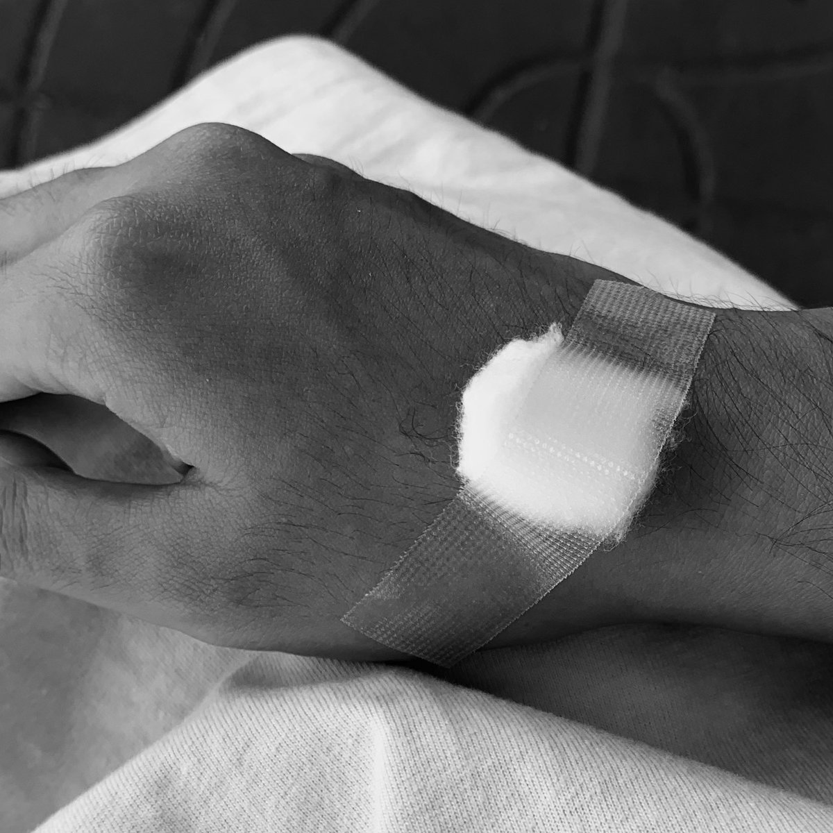 ChubiichomM's tweet image. ใครก็ได้ฮีลใจชั้นที😭 ทำไมต้องเป็นชั้นตลอด เป็นชั้นอีกแล้วที่โดนด่าเพราะการกระทำของคนที่เรียกกันว่า &quot; เพื่อนสนิท &quot; ร่างกายชั้นแทบจะไม่ไหวอยู่แล้วเจองี้ตายเลย สังคมมหาลัยชั้นแย่จริงๆ อยากพาตัวเองไปเจอสังคมดีๆบ้าง🙏🏻