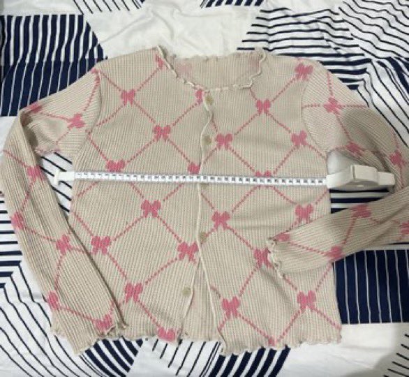 aleealeezaaa's tweet photo. preloved 1x pake

Zano cardi putih 50k
Mika cardi coquette 40k https://t.co/06qRQn56x2