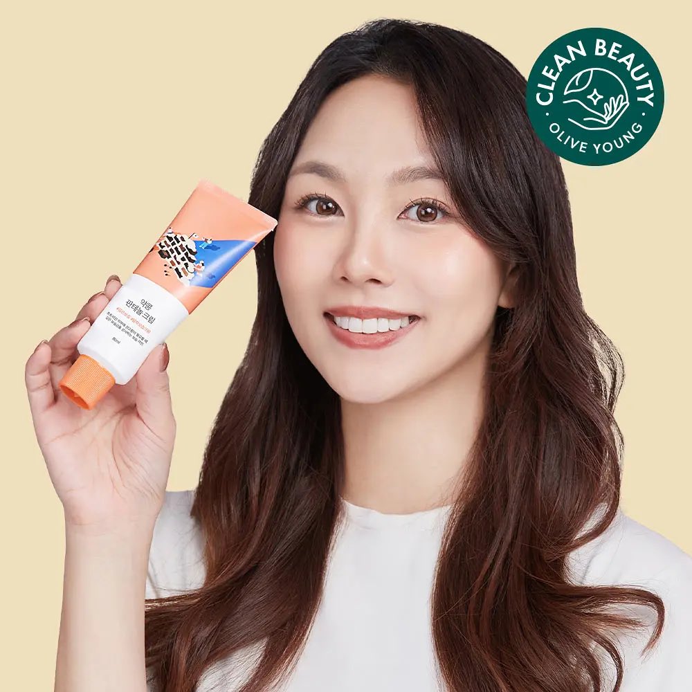 pxwSkincare's tweet image. เปิดพรีออเดอร์ รอสินค้า 6-8 Weeks
มัดจำ 50 บาท
Round Lab Soybean Panthenol Cream 80ml.
(No box แยกจากเซ็ต) 
ครีมน้องถั่ว เนื้อเบาสบาย ช่วยเติมความชุ่มชื้นอย่างล้ำลึก เสริมเกราะป้องกันให้ผิวแข็งแรง

✨หลอดละ 210 บาท✨

#Roundlab #พรีออเดอร์เกาหลี