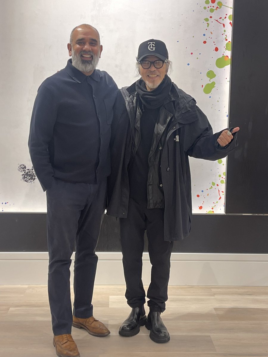 LONDON 10日目目まぐるしくあちこち飛び回り風景とかをゆっくり見る観光気分はゼロです。後昨日からロンドンで個展をやるための作品描きも始めました‼️出来るだけ大きなものは残しておこうかと