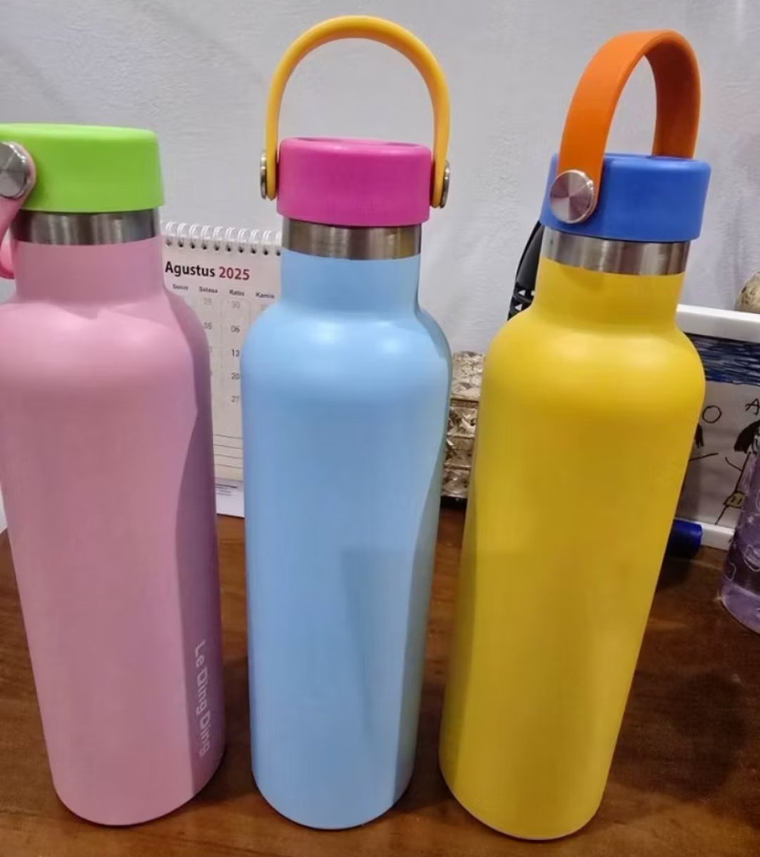 𝓷𝓪𝔂𝓵🦦ྀི || tweet media