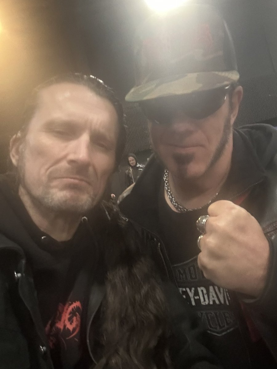 JeffBecerra's tweet image. Much love and respect to David Vincent — a down-to-earth guy, a real one, and an undisputed icon of our industry.
#possessed #iammorbid #terrorizer #deathmetal