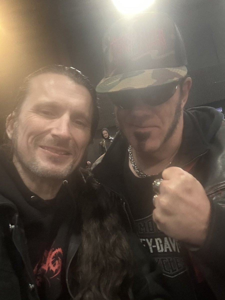 JeffBecerra's tweet image. Much love and respect to David Vincent — a down-to-earth guy, a real one, and an undisputed icon of our industry.
#possessed #iammorbid #terrorizer #deathmetal