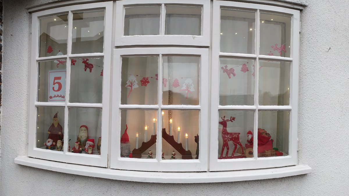 AlisonPailing's tweet image. #AlphabetChallenge #WeekWforWindows