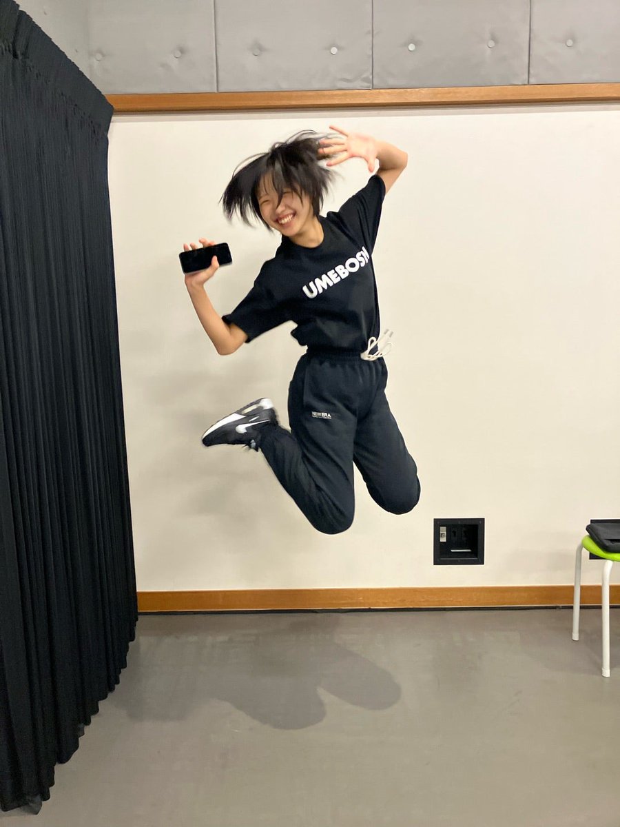 MorningMusumeMg's tweet image. 【16期17期 Blog】 スマホ復活‼️‼️‼️ 弓桁朱琴 ameblo.jp/morningmusume1… #morningmusume25 #モーニング娘25 #ハロプロ