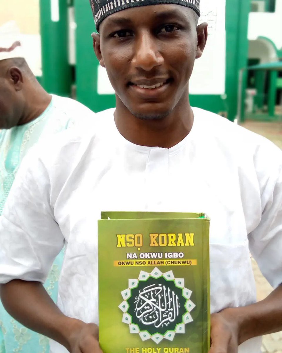 Bahaushee's tweet image. I met &amp;amp; interviewed Sheikh Murtala on 1 July 2022. He told me it took him 5 years to finish the translation of Qur’an Arabic-Igbo.
