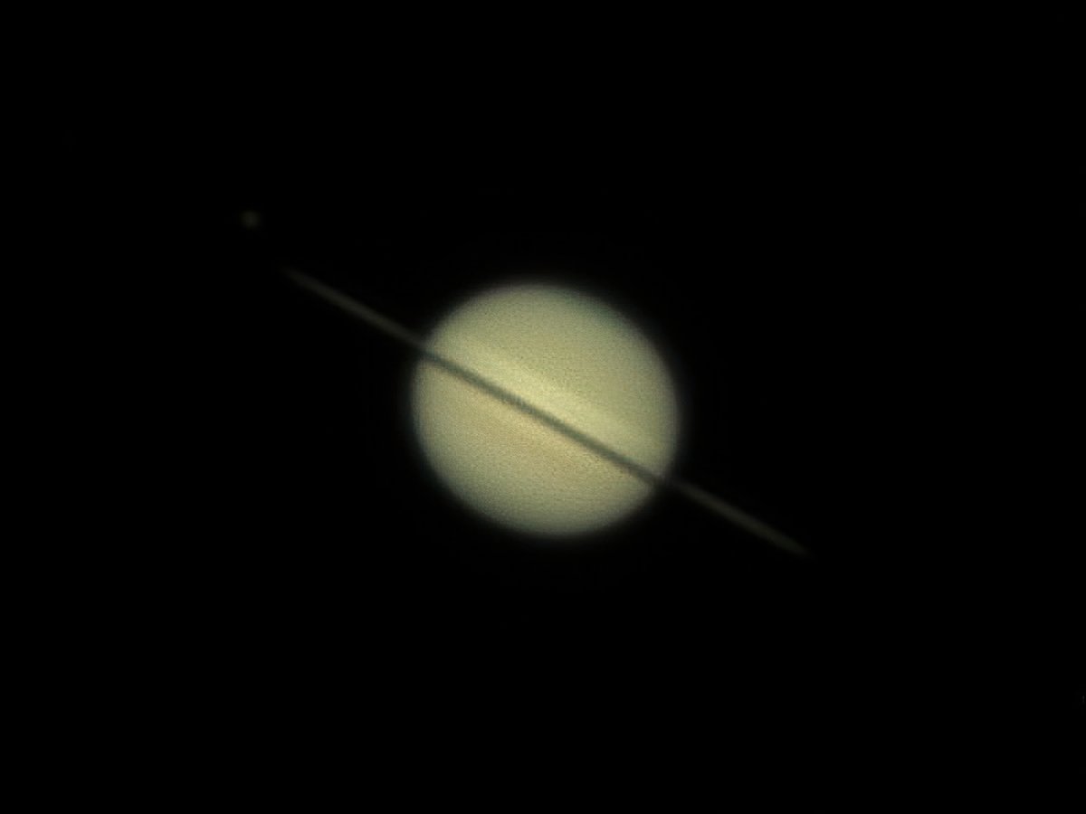 nnakaido3's tweet photo. 2025 Nov30 22:00JST  Saturn@Tokyo
昨晩　新兵器2度目のトライです。久しぶりで高倍率の
撮影時の惑星をCMOSセンサーに上手くセンタリングに手間取りますが　なんとか復帰。気流２～３/5で途中から薄曇り　ま２度目なんとか程度ですが　折角なのでアップします https://t.co/9mgcidqLlD