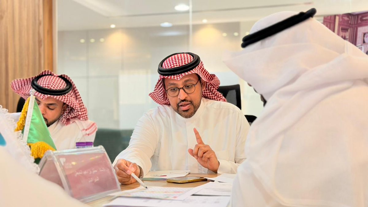 عقدت جمعية #كبدك اجتماعها التحضيري السنوي لخطة العمل لعام 2026م برئاسة المدير التنفيذي أ. مطلق الخمعلي، وبمشاركة القيادات التنفيذية، لمراجعة جاهزية البرامج والأنشطة وتوزيع المهام والموارد بما يضمن تنسيق أولويات التنفيذ، ورفع كفاءة العمل لخدمة مرضى الكبد.