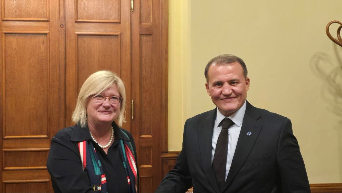 🇺🇿🇭🇺Делегация УзЛиДеП приняла участие в 6-м заседании Азиатско-Европейского политического форума в Будапеште

💠Подробнее (dunyo.info/ru/sotrudniche…)

#УзЛиДеП #АзиатскоЕвропейскийФорум #Будапешт2025 #ПолитическоеСотрудничество #МеждународныеСвязи #УзбекистанВенгрия

Veb-sayt -