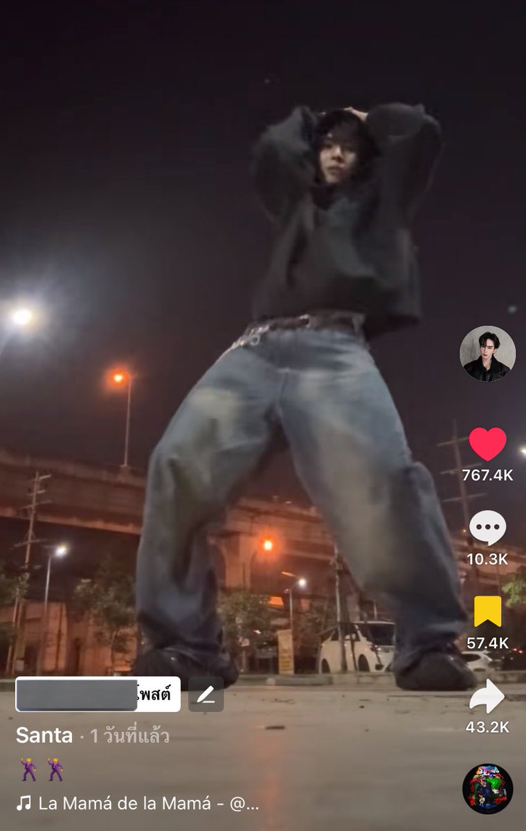 พี่ต้ากับ La Mamá de la Mamá ครบ 24ชม.
 
ยอดวิว 🎞️ 2.5M
ยอดถูกใจ ❤️ 767.4K
ยอดคอมเม้น 💬 10.3K
ยอดเฟบ 📍57.4K
ยอดแชร์ 💫 43.2K
 
La Mamá ทำเรื่องมาก ต่อไปขอ CHANEL - Tyla

#Santapp