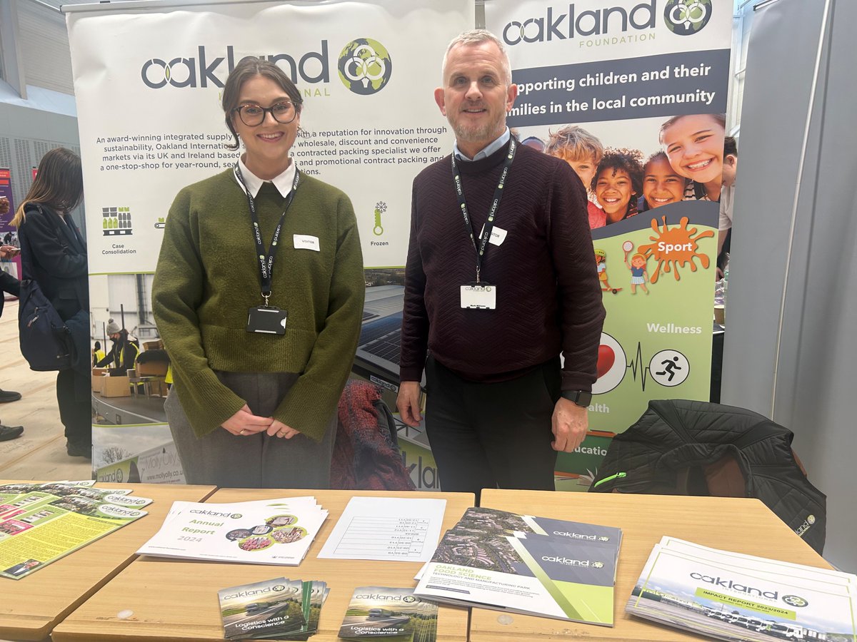 Oakland team members attended South Bromsgrove High School’s career event &amp; introduced students from Y9 &amp;  above to the wide range of career opportunities open to them after leaving school.
#careers #careerevent #southbromsgrovehighschool #bromsgrove #education