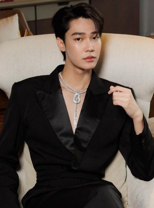 ilovethtee's tweet image. Father                                       Son