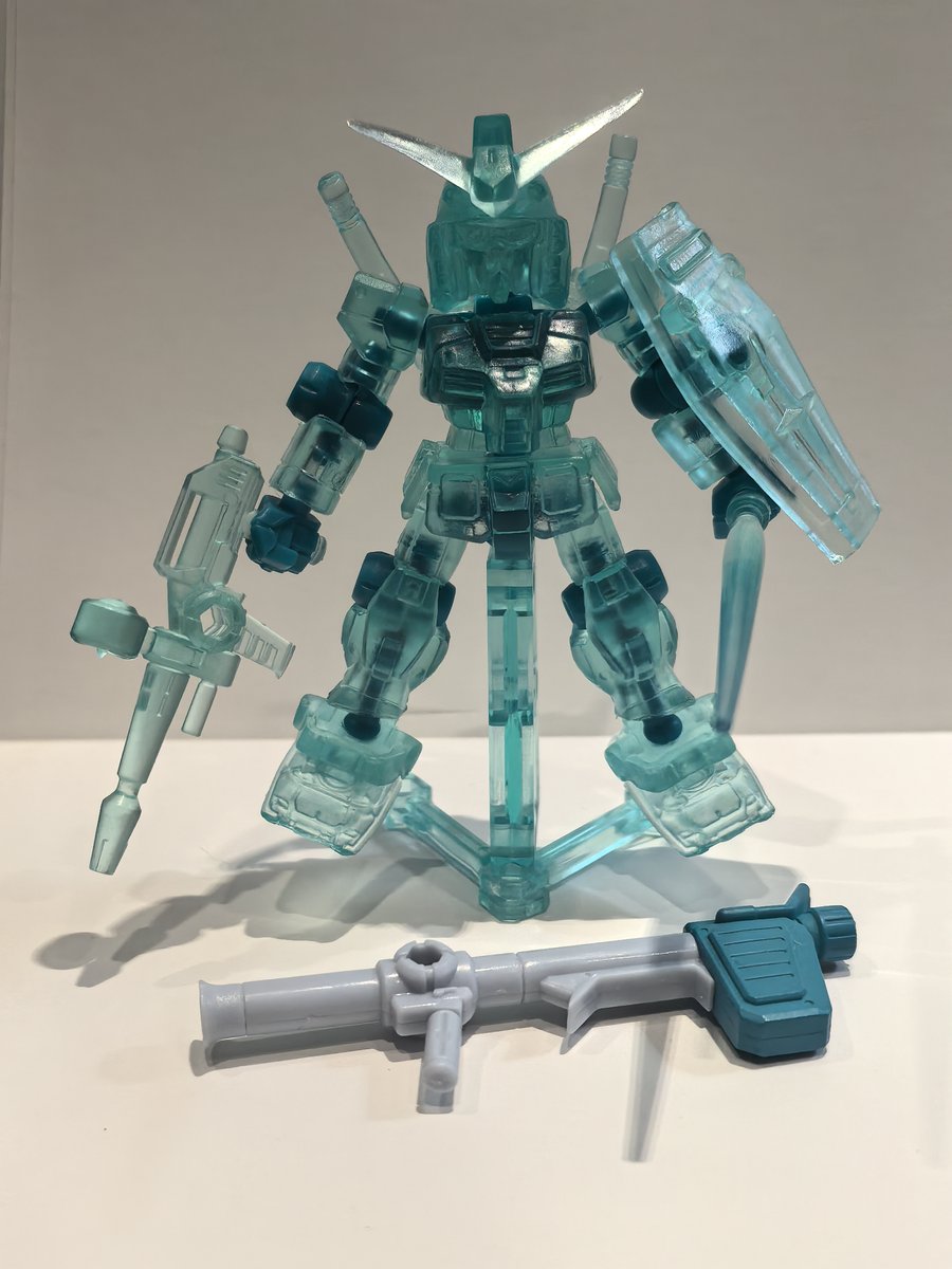 KatoAzumi's tweet photo. Gundam HatsuneMiku clear color Ver. https://t.co/o0ZogpgeB4