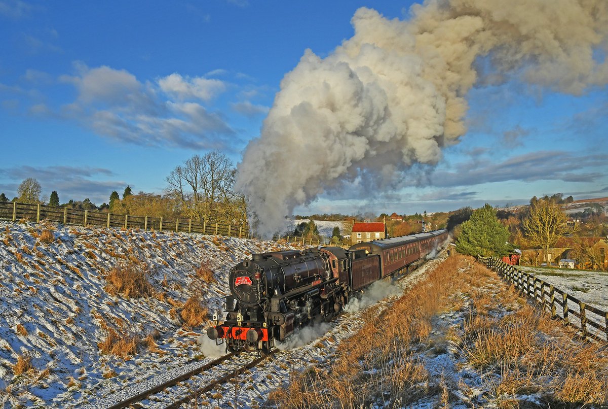 It's the most magical time of the year, and this month the NYMR have a festive event for everyone ❄️

🎅 Santa Express
🎂 Festive Travel &amp; Treats
☕ Christmas Afternoon Tea
🍽️ Christmas Pullman
🌊 Whitby Winter Excursions
🚃 NER Autocar services

nymr.co.uk/christmas