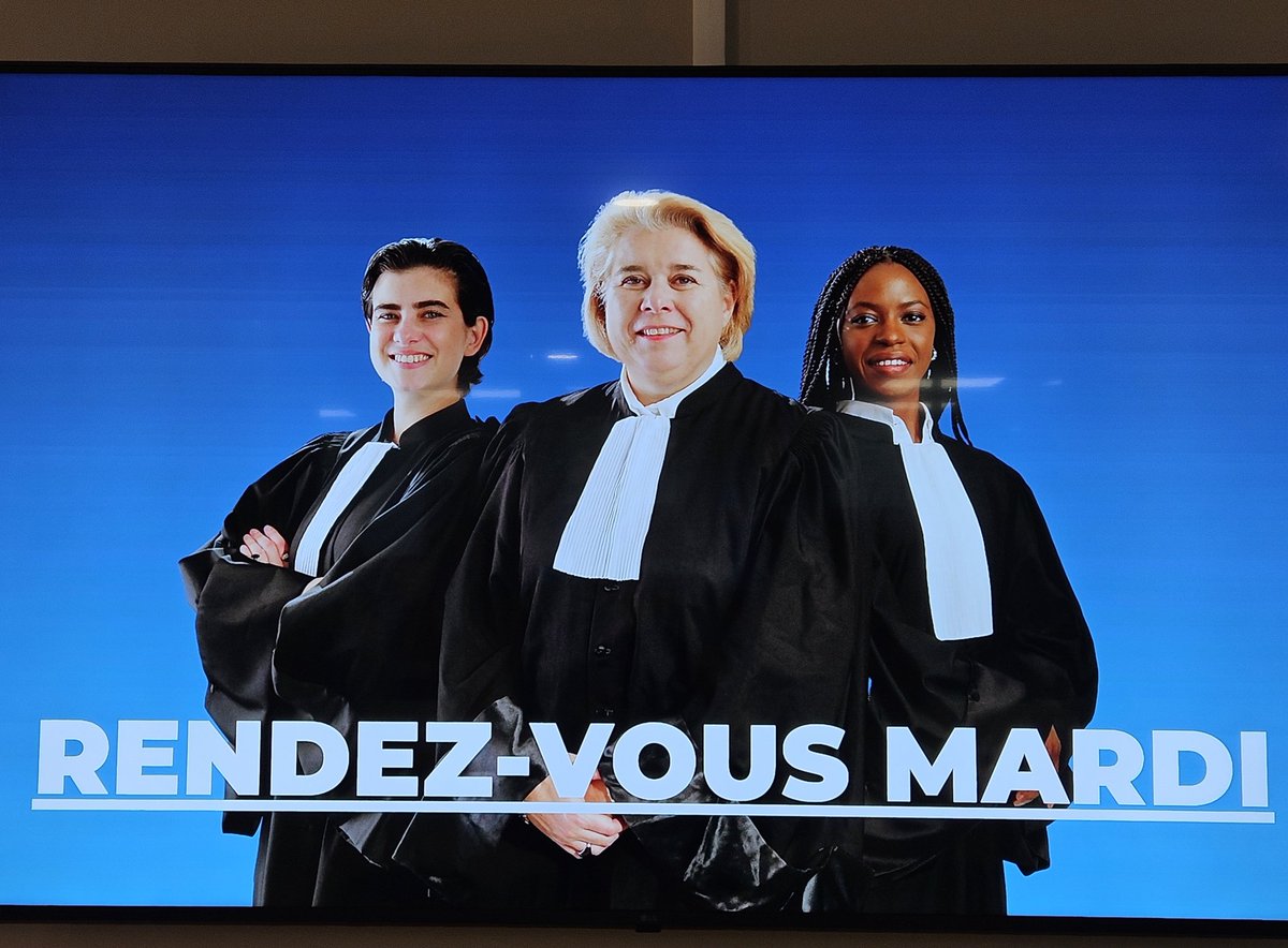 🥁La Bâtonnière <a href="/Piot5/">MP Piot</a> , Chloé Mifsud et Jennifer De Souza vous donnent rendez-vous mardi 2 décembre pour la Rentrée de la Conférence de #Barreau92 au Palais des Congrès d'Issy-les-Moulineaux. #avocats #avocates