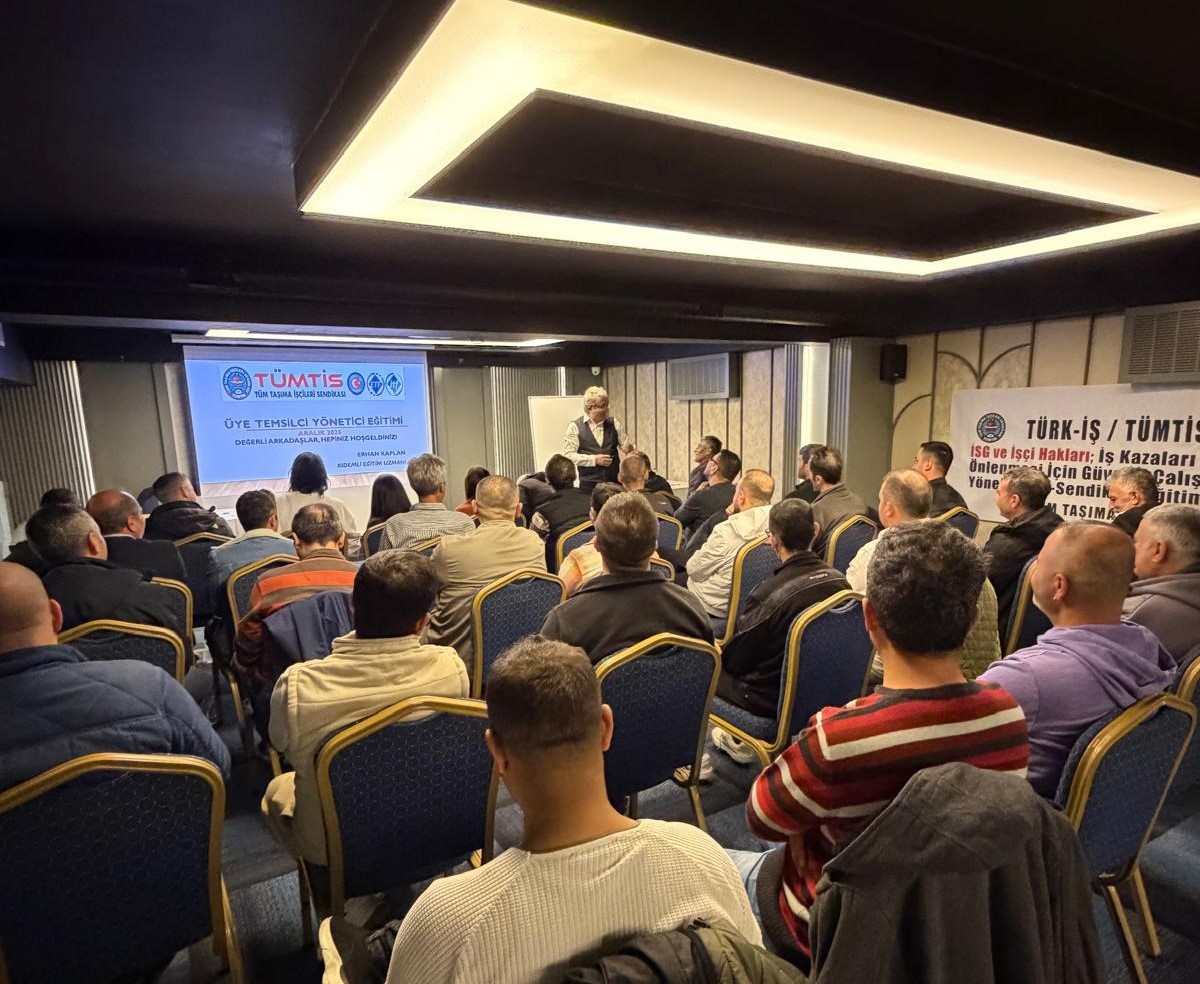 tumtis_sendika's tweet photo. 2025 yılı eğitim programı kapsamında, İSG bilincini güçlendirmeye ve meslek hastalıklarını önlemeye yönelik temsilci ve yönetici eğitimlerinin Antalya ayağını başarıyla tamamladık. Güvenli çalışma kültürünü birlikte büyütüyoruz.
#ÖnceİşGüvenliği #SendikalıOlGüvendeOl #İşKazalarıÖnlenebilir
