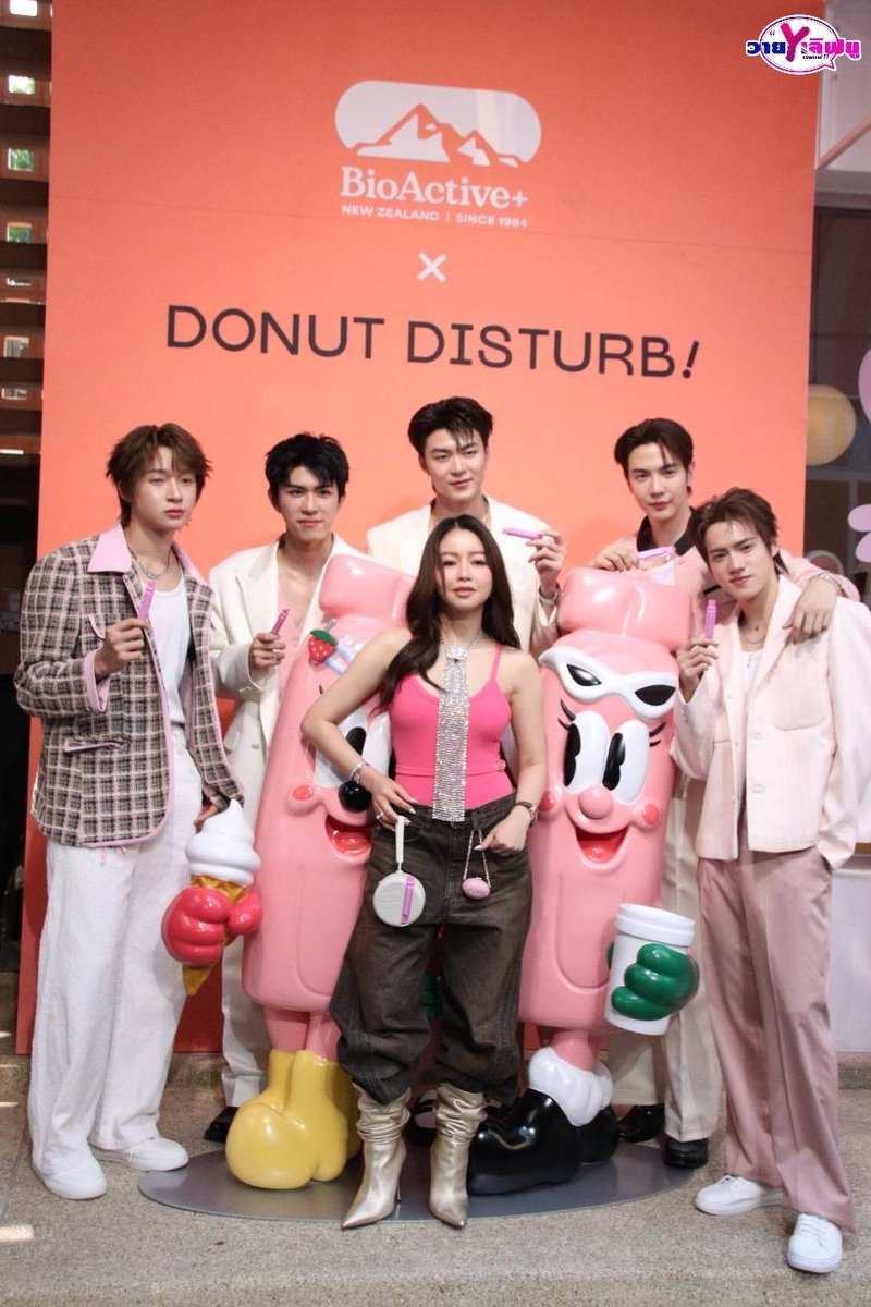 Yloveyouchannel's tweet image. “มีน นิชคุณ” Friend of Gluta นำทีมชาวแก๊งมาร่วมสร้างสีสันในงาน BioActive+ X DONUT DISTURB: Gluta Cafe 

#BioActivexMeenNicha 
#Meennicha8 
#BioActivexMaxky 
#BioActivexSavesaisawat
#maxky_rp #savesaisawat 
#BEN_CIRCRL #bentenpattara
#BioActivexDonutDisturb #Bioactiveth