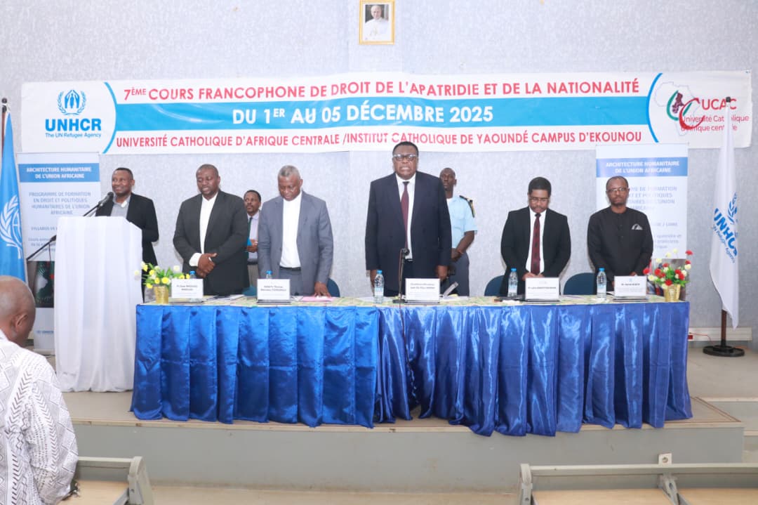 UNHCR_AU's tweet photo. Le 7e cours francophone annuel sur l'apatridie a débuté à Yaoundé. Organisé conjointement par le Dépt des affaires humanit. de l'Union Africaine, le HCR et l'Univ. Catholique d'Afrique Centrale. Il a été ouvert par S.E. Jean De Dieu Momo, Ministre délégué a la Justice, Cameroun. https://t.co/DD0b95RZ6a