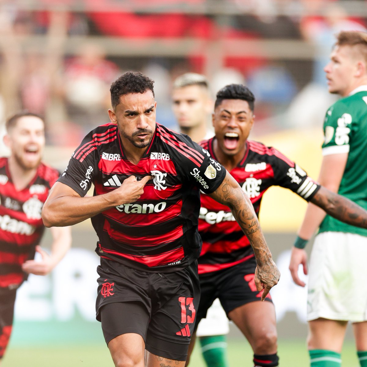 Still replaying this moment over and over again 🤗