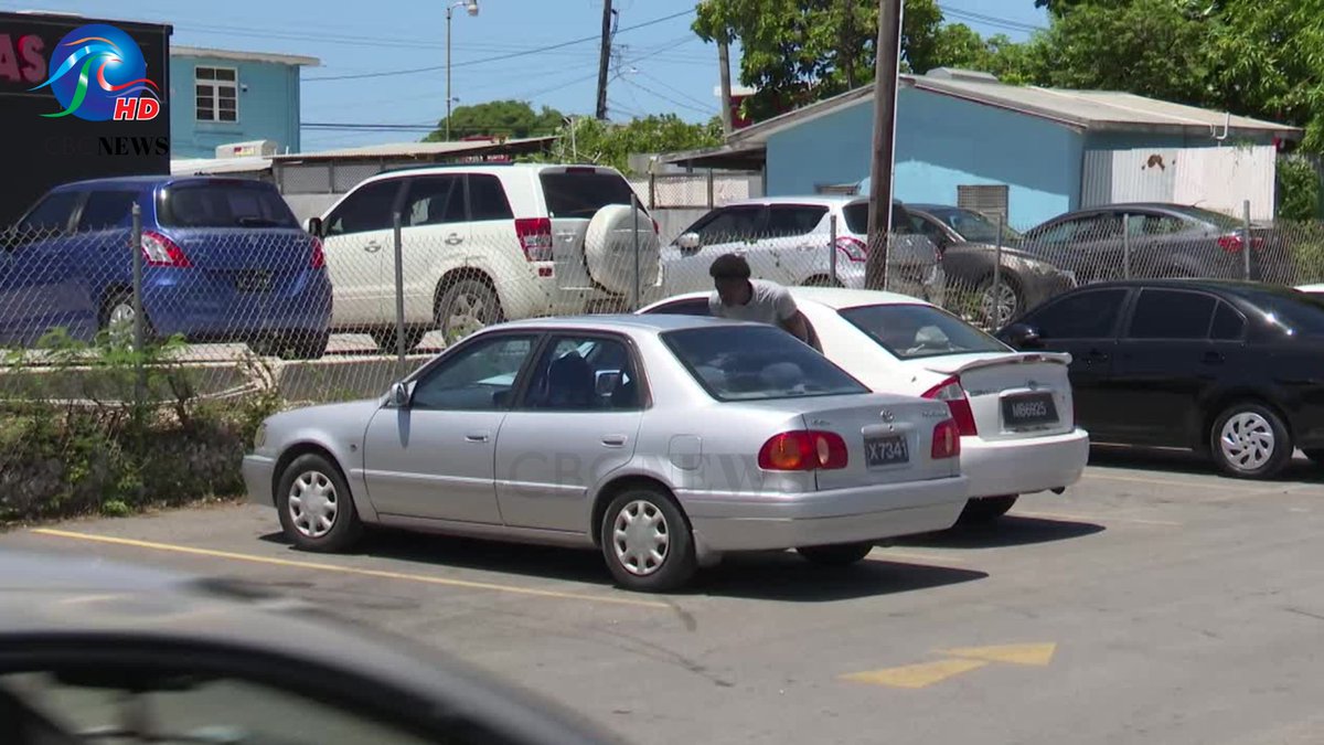 CBCBARBADOS's tweet image. Motorists are reminded that the new tint regulations take effect today, December 1, 2025. shorturl.at/vTbMk

#Vehicle #Tint #CBCNewsBB