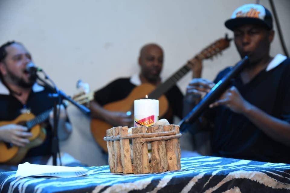 srzdcarnaval's tweet image. Começa hoje! #DiaNacionaldoSamba tem Vigília e Alvorada na #FábricadoSamba

srzd.com/blog/carnaval/…