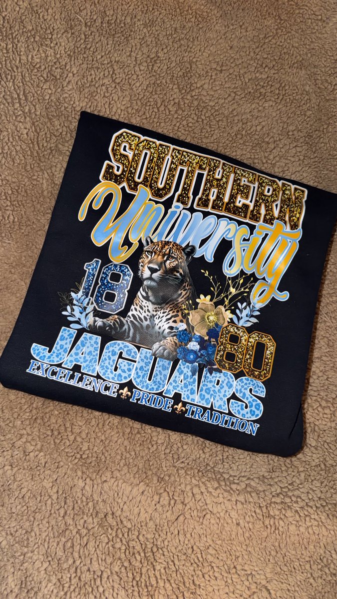 Excellence. Pride. Tradition. 

Available in a tee and a crewneck 

…4tf1yc-46643216543.shopifypreview.com/products_previ…