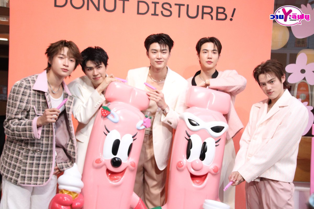 Yloveyouchannel's tweet image. “มีน นิชคุณ” Friend of Gluta นำทีมชาวแก๊งมาร่วมสร้างสีสันในงาน BioActive+ X DONUT DISTURB: Gluta Cafe 

#BioActivexMeenNicha 
#Meennicha8 
#BioActivexMaxky 
#BioActivexSavesaisawat
#maxky_rp #savesaisawat 
#BEN_CIRCRL #bentenpattara
#BioActivexDonutDisturb #Bioactiveth
