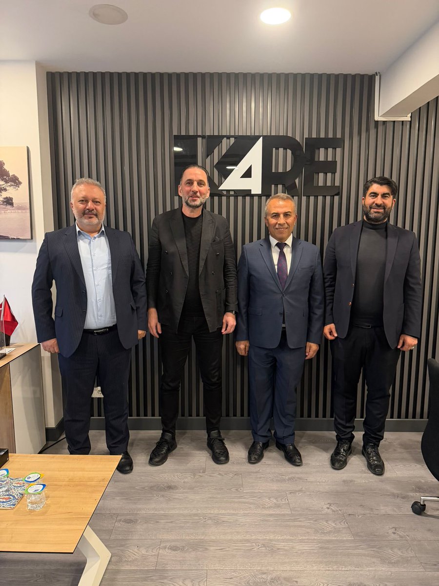 İMİDER Yönetim Kurulu Başkanı İrfan Tutacak’a ve İstanbul Ticaret Odası kıymetli Meclis Üyelerimiz 

Ramazan Yavuz Ceylan ile Yavuz Keleş’e nazik ziyaretleri için teşekkürlerimizi iletiyoruz .