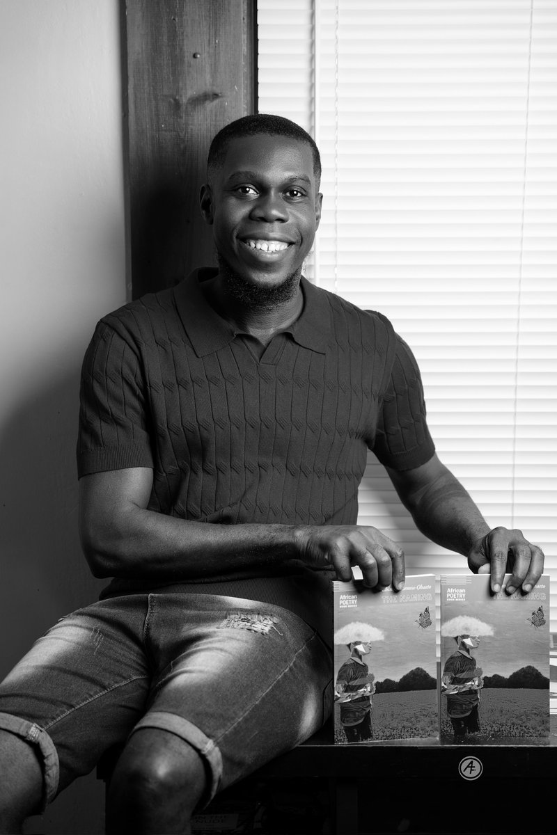 ChinuaEzenwa's tweet image. 😍 Happy Publication Day to The Naming! My full-length poetry collection is here! Grateful to my ancestors, Mum, teachers &amp;amp; friends. Because I was named after Chinua Achebe, I recreated his classic pose in homage. Invite me for readings🙏🏽. Order here👉🏽a.co/d/6oNpP7n