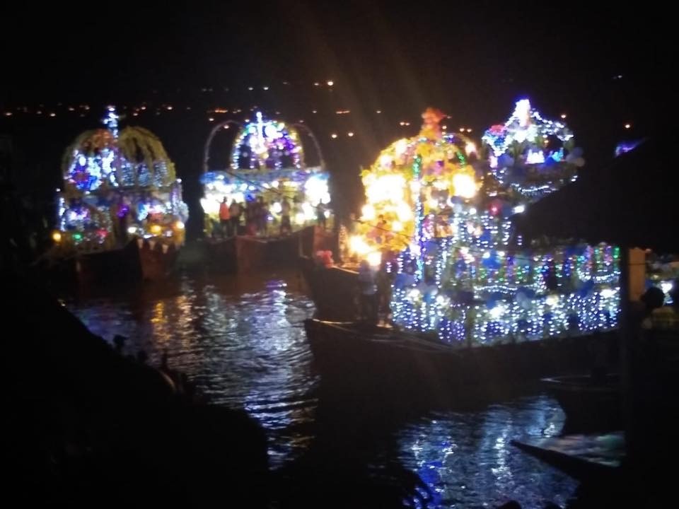 Viene la Balsada, no llevamos remo!
El último #3MARES del 25 está dedicado a las fiestas patronales de Guapi, Cauca, con el material de investigación y testimonios recopilados por el periodista guapireño #EdinsonBermúdez y con música de arrullo hoy
2 pm en <a href="/RadioUNAL/">Radio UNAL</a> <a href="/Catalizate/">Catalina Ceballos C.</a>