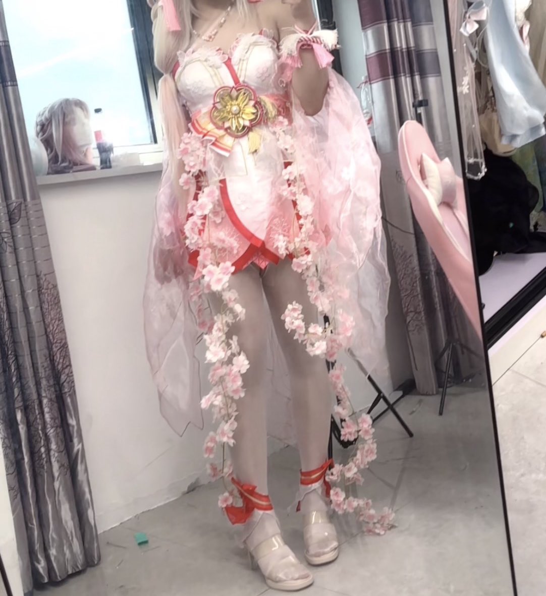 沪上酱香饼 tweet media