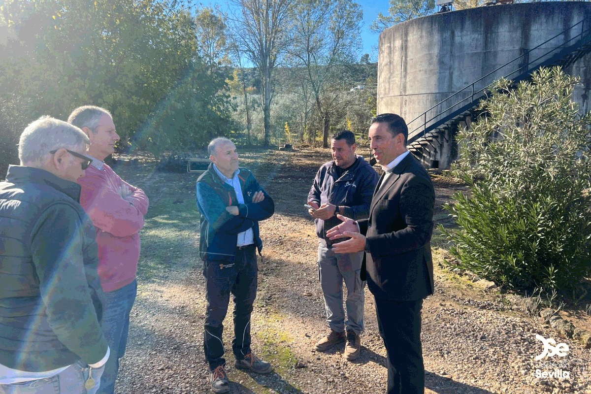 💧 El diputado <a href="/GonzaloAulaga/">Gonzalo Dominguez</a> visita la ETAP de La Puebla de los Infantes para comprobar las mejoras realizadas con el Plan Contigo: nueva tubería, automatización y reparación de equipos que refuerzan el abastecimiento. También supervisó la EDAR tras los efectos de la borrasca