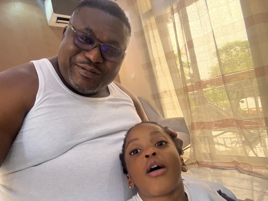 Heureux anniversaire à toi ma petite Princesse Elyna-Dickson Yala !!!