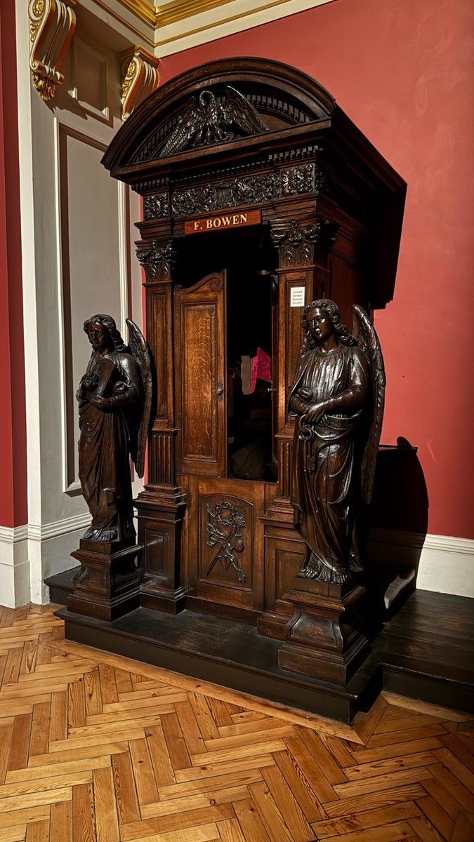 opus_emanuel's tweet image. Great confessionals of Europe #Brompton #Oratory