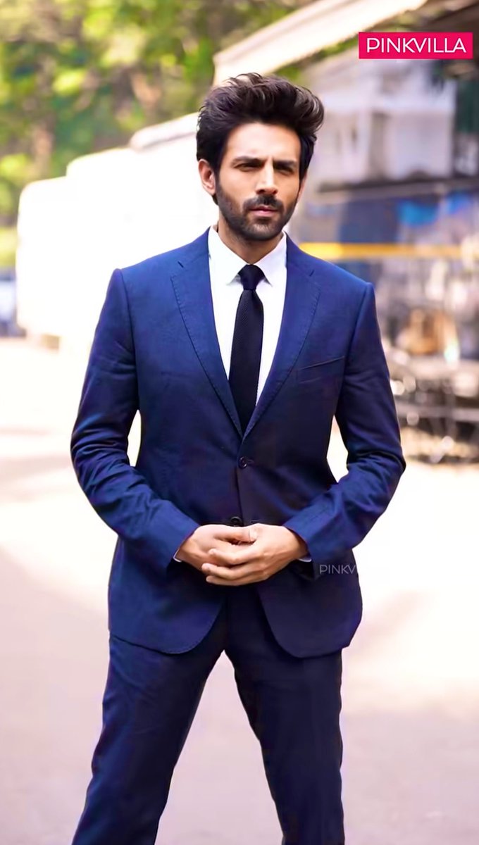 KingKartik_AI's tweet photo. Oooohhh lalalaa 

@TheAaryanKartik giving the ultimate Boss Vibes with #TuMeriMainTeraMainTeraTuMeri promotions ❤️‍🔥

#KartikAaryan https://t.co/LbQwUxzYAZ