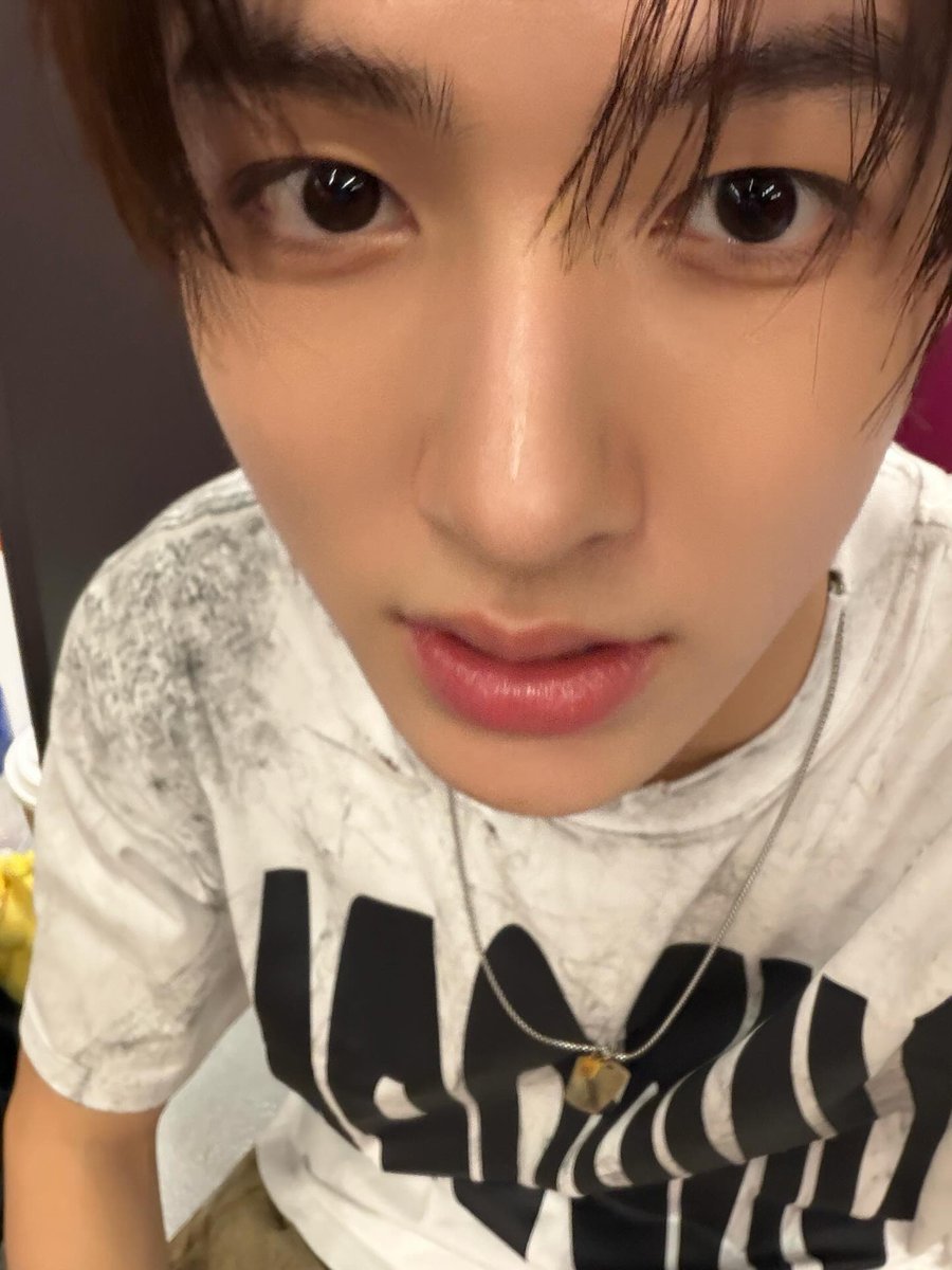 seonghyeon pics tweet media