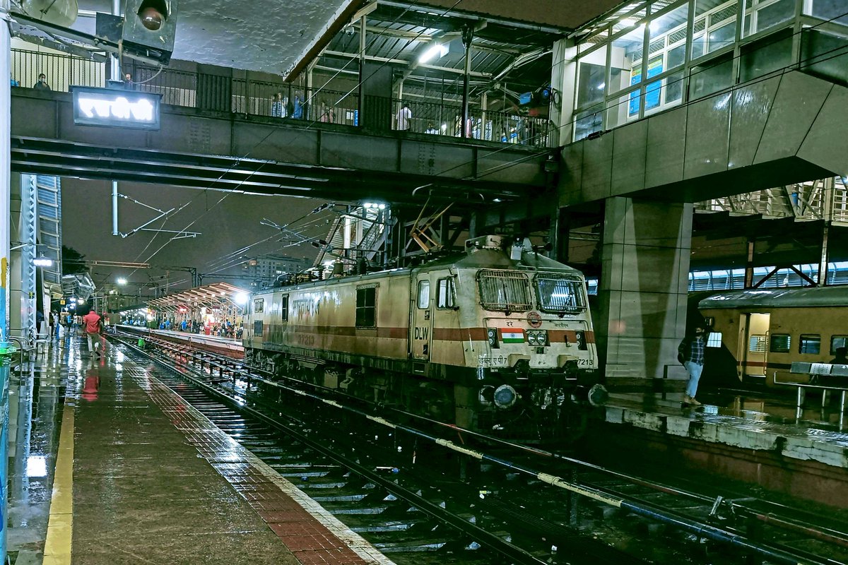 youareunbounded's tweet photo. Let’s see your train photo 🚂
Destination: Bengaluru, India https://t.co/uoGymalz0l