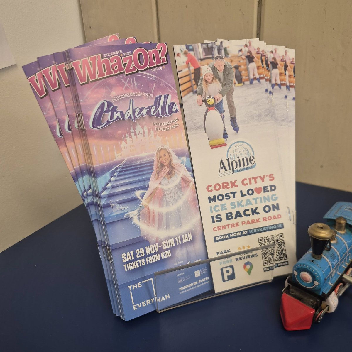 whaZonCork tweet media